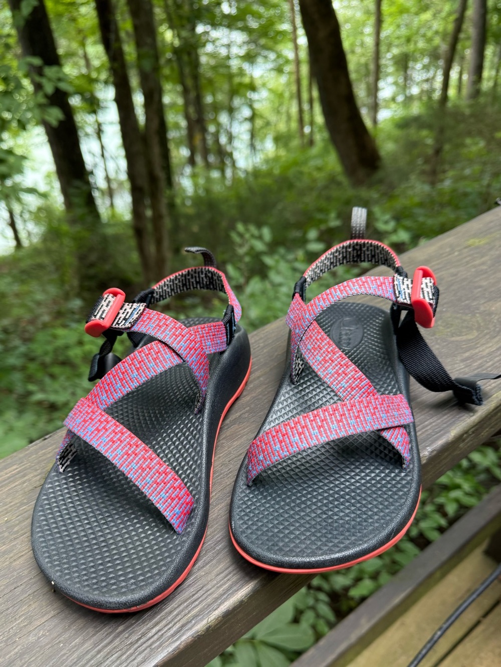 Chaco Z1 Classic Sandals Unisex 5 Women’s 7 Red Blue Adjustable Hiking